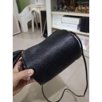 ราคา กระเป๋าทรงหมอนหนังมือสอง (28008483418)