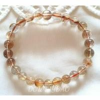 ราคา S006 **มีคูปองลดเพิ่ม** สร้อยข้อมือหินแท้ ไหมทองผสมไหมนาค ขนาด 7.5 มิล ควอทซ์ใสแจ๋ว ไหมเงาสวย (9612383389)