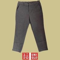 ราคา กางเกงสีเทา uniqlo มือสอง (6352585231)
