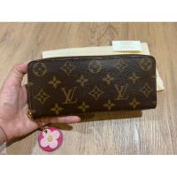 ราคา Used LV Clemence Wallet Limited Edition (22270772493)