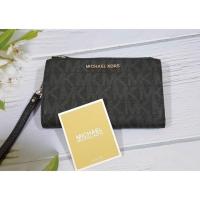 ราคา Used once กระเป๋าสตางค์คล้องมือ Michael Kors Wallet (6532507085)