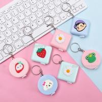 ราคา ❤️พร้อมส่ง❤️ พวงกุญแจตลับเทปวัด ลายการ์ตูนน่ารัก ขนาดพกพา ตลับเมตร สายวัด สายอ่อนวัดตัว (19034611630)