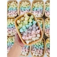 ราคา อาลัว กะทิอบควันเทียนสีพาสเทล สูตรหวานน้อย กรอบนิดๆ ข้างในหนึบๆ ขนาด 300g/500g (11702464374)