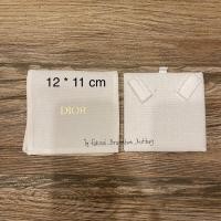 ราคา ซองผ้าดิออร์ Dior ซองเก็บสร้อยคอแบรนด์เนม ถุงใส่สร้อย เครื่องประดับ (11348407087)