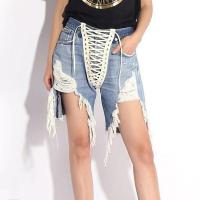ราคา #กางเกงยีนส์ขาสั้น แต่งเชือกร้อยข้ามผูกโบว์ ดีเทลชายรุ่ยเซอร ๆ (24170208983)