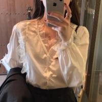 ราคา ♥️เชิ้ตแขนยาว แต่งลูกไม้ (4503568684)