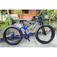 ราคา จักรยานเสือภูเขาล้อโต 26 นิ้ว 21 เกียร์ดิสเบรค shimano โช๊คหน้าเดี่ยวและโช๊คกลาง มี 2สี น้ำเงิน,แดงดำ (21626020963)