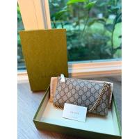 ราคา [พร้อมส่งใช้โค้ดลดได้] New Gucci Pochette size 8.5 นิ้ว ใส่ ip 16 Promax ได้ค่ะ (26666592678)