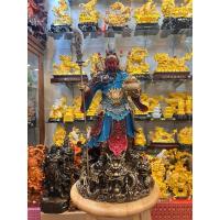 ราคา ส่งฟรี!!! เทพเจ้ากวนอู กวนอู ปางประทานทรัพย์ มือถือง้าวและก้อนทอง ชุดคลุมฟ้า 9มังกร 5ธงรบ สูง 23นิ้ว งานเรซิ่นสีทั้งตัว (29776553307)