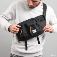 ราคา กระเป๋าคาดอก/ เอว Herschel Eighteen Waist/ Hip Pack สีดำ (24681626102)