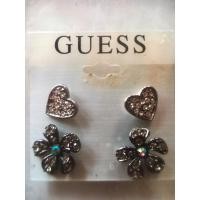 ราคา Guess เซ็ตต่างหู ใส่แบบติดหู ของแท้ ไม่เคยใส่มาก่อน (27676864354)