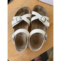 ราคา รองเท้ารัดส้น birkenstock มือ2 ของแท้ (28776250310)