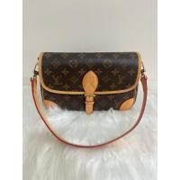 ราคา LouisVuitton ขนาด 9 นิ้ว (24350510726)