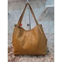 ราคา กระเป๋า Vince Camuto หนังวัว (22961247590)