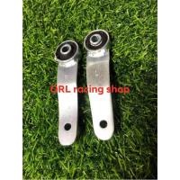 ราคา หูยึดบังลม ยึดเครื่องรูน็อตบังลมรุ่นรถชาลี-สินค้าผลิตใหม่จากโรงงาน-ได้รับสินค้าตามรูปมีสต็อกพร้อมส่งสินค้าจำหน่าแพ็คคู่ (8994695453)