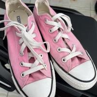 ราคา รองเท้า Converse มือสอง ของแท้ เบอร์ 36.5 (18806243079)