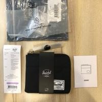ราคา Herschel Johnny Wallet Black แท้ 100% (7319787857)