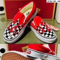 ราคา ♞,♘,♙รองเท้า Vans Slip On ตารางลายไฟ ใส่ได้ทั้ง ชาย หญิง ส่งฟรี df (29927256516)