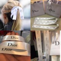 ราคา ริบบิ้นผูกผม Dior แท้ 100%♥️✨ (7417284702)