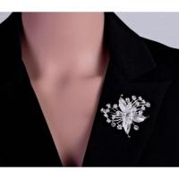 ราคา เข็มกลัดเงินประดับมุก รูปช่อดอกไม้ประดับเพชรรัสเซีย (5960334266)