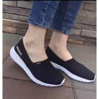 ราคา สำหรับลูกค้าต้องการสั่งจองเท่านั้น!! Adidas NEO Women's Lite Racer Slip On สีดำ (ของเข้าหลังปีใหม่) (751208148)