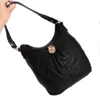 ราคา [กระเป๋ามือสอง] CALVIN KLEIN ของแท้! หนังแท้ 12.5นิ้ว สีดำ กระเป๋าสภาพดี กระเป๋าสะพายข้าง คาลวิน ไคลน์ (28524889655)