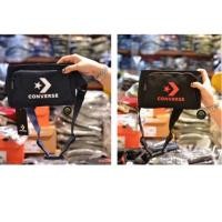 ราคา Converse Collection กระเป๋าสะพายข้างCONVERSE กระเป๋า รุ่น NEW SPEED WAIST BAG สินค้าป้ายไทย สีดำ/น้ำเงิน (19142469883)