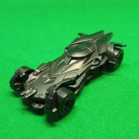ราคา รถ HOTWHEELS ของแท้มือสอง รุ่น BATMOBILE สภาพใหม่ตั้งโชว์ มีคันเดียวเท่านั้นค่ะ ราคา 100 บาท (5075095240)