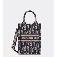 ราคา DIOR LADY BOOK TOTE MINI OBLIQUE (18627413991)