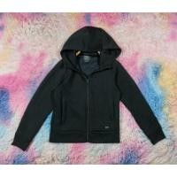 ราคา แบรนด์ uniqlo size 140 อายุ 5-6 ขวบสภาพใหม่ค่ะ สเวตเตอร์ซิปหน้ามีฮู้ดมีกระเป๋าข้างเนื้อผ้าดีมากเลย รอบอก 32 ยาว 20 นิ้ว (29027621071)