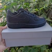 ราคา Nike Air Force 1 เด็ก ของแท้ (5914525714)
