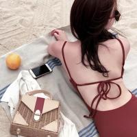 ราคา 3 (ลดราคา) ชุดว่ายน้ำผู้หญิง สีแดงเลือดหมู วันพีช เก็บทรง หุ่นสวย UV CUT50++ (17979672366)