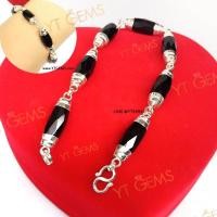ราคา ❤️ สร้อยข้อมือนิลแท้ สร้อยข้อมือเงินแท้ พลอยนิลแท้ 6 มม. YTG-11571 (16043712467)