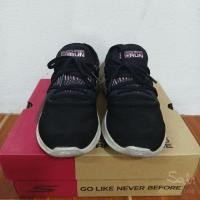 ราคา Skechers รองเท้าวิ่ง มือสอง (29123311733)