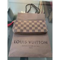 ราคา Lv Clemence damier wallet dc14 (12826867770)