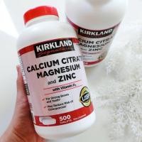 ราคา Kirkland Signature Calcium Citrate Magnesium and Zinc with V.D3 500mg. (บรรจุ 500เม็ด) แคลเซียมเสริมสร้างกระดูกและฟัน (9890993428)