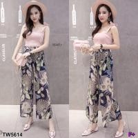 ราคา เสื้อผ้าล่องสายเดี่ยวผุกไหล่ แต่งกระดุมหน้า+กางเกงขายาวผ้าชีฟองลายนกยูง รอบเอวยืดสม้อค ซับในกางเกงขาสั้นด้านใน ผ่าข้าง (1200835668)