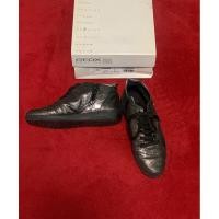 ราคา #รองเท้าผ้าใบหุ้มข้อใส่ลุยหิมะได้ ยี่ห้อ GEOX Size 38 ใหม่กริป ใส่ครั้งเดียว (8418886345)