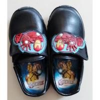 ราคา รองเท้านักเรียนเด็กผู้ชาย มือสอง (2430038719)