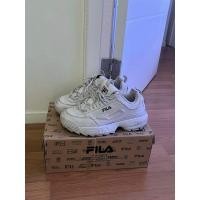 ราคา FILA DISRUPTOR 2 PREMIUM WOMEN'S CASUAL SHOES (28358190646)
