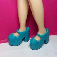 ราคา รองเท้าตุ๊กตาบลายธ์(บอร์ดี้ปกติ) บาร์บี้ใส่ได้ (22045437123)