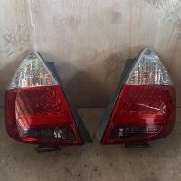ราคา โคมไฟหลังฮอนด้า HONDA JAZZ FIT GD1 GD2 GD3 โคมไฟหลังนําเข้าจากประเทศญี่ปุ่น USED (28427862703)