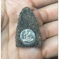 ราคา หลวงปู่ทวดพิมพ์เตารีดใหญ่รุ่นแรกศาลาหักปี 38 วัดห้วยมงคล(สร้างน้อย)เลี่ยมกรอบเงิน 925 % พร้อมใช้ (24892175477)