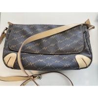 ราคา กระเป๋าสะพาย HOW ของแท้ มือสอง (20712741193)