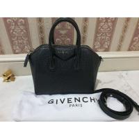 ราคา กระเป๋า Givenchy Antigona Mini (6047757812)
