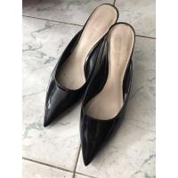 ราคา charles & keith size37 (8769802510)