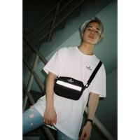 ราคา กระเป๋าสะพายข้าง Whiteflag Upsized Shoulder Bag Black Magic Hollyhock (8202103597)