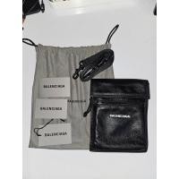 ราคา กระเป๋า balenciaga explorer bag (25100762186)