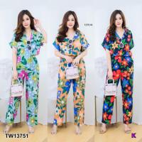 ราคา GN13751 **รบกวนสอบถามก่อนสั่งซื้อจ้า** Set 2 ชิ้น #สาวอวบ เสื้อเชิ้ตไหล่ล้ำ+กางเกงขายาว ลายดอก (4358402128)