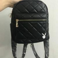 ราคา ส่งต่อ กระเป๋าเป้ playboy แท้ค่ะ (728905026)